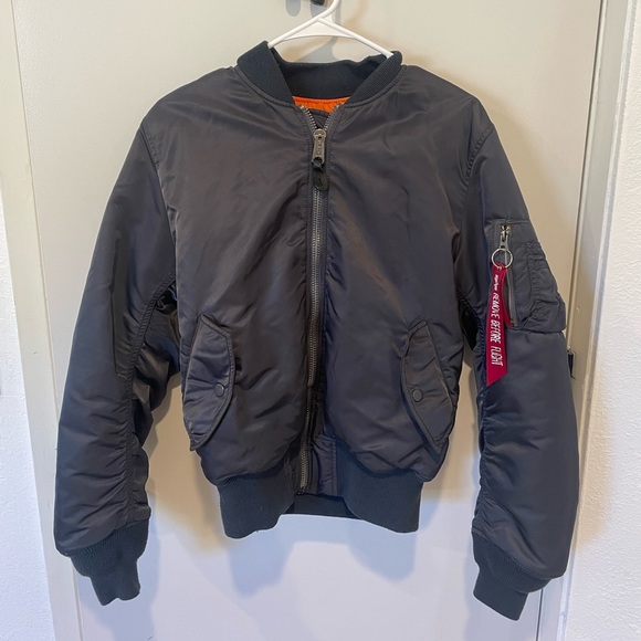 Alpha industries MA-1 size small. Like new - Picture 1 of 5